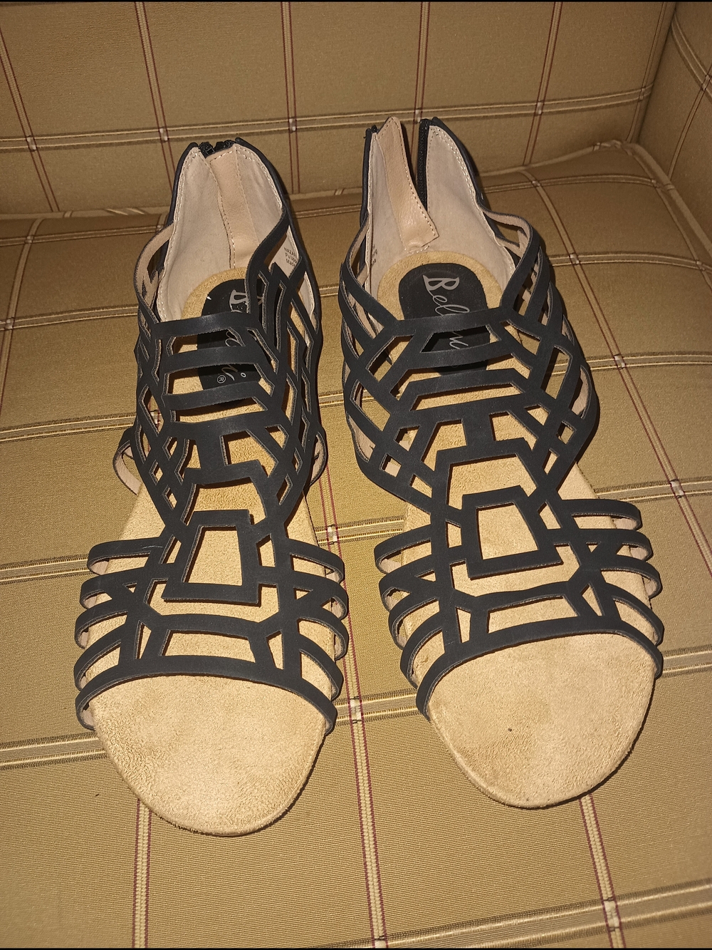 Bellini Black Geometric Gladiator Sandals SZ11